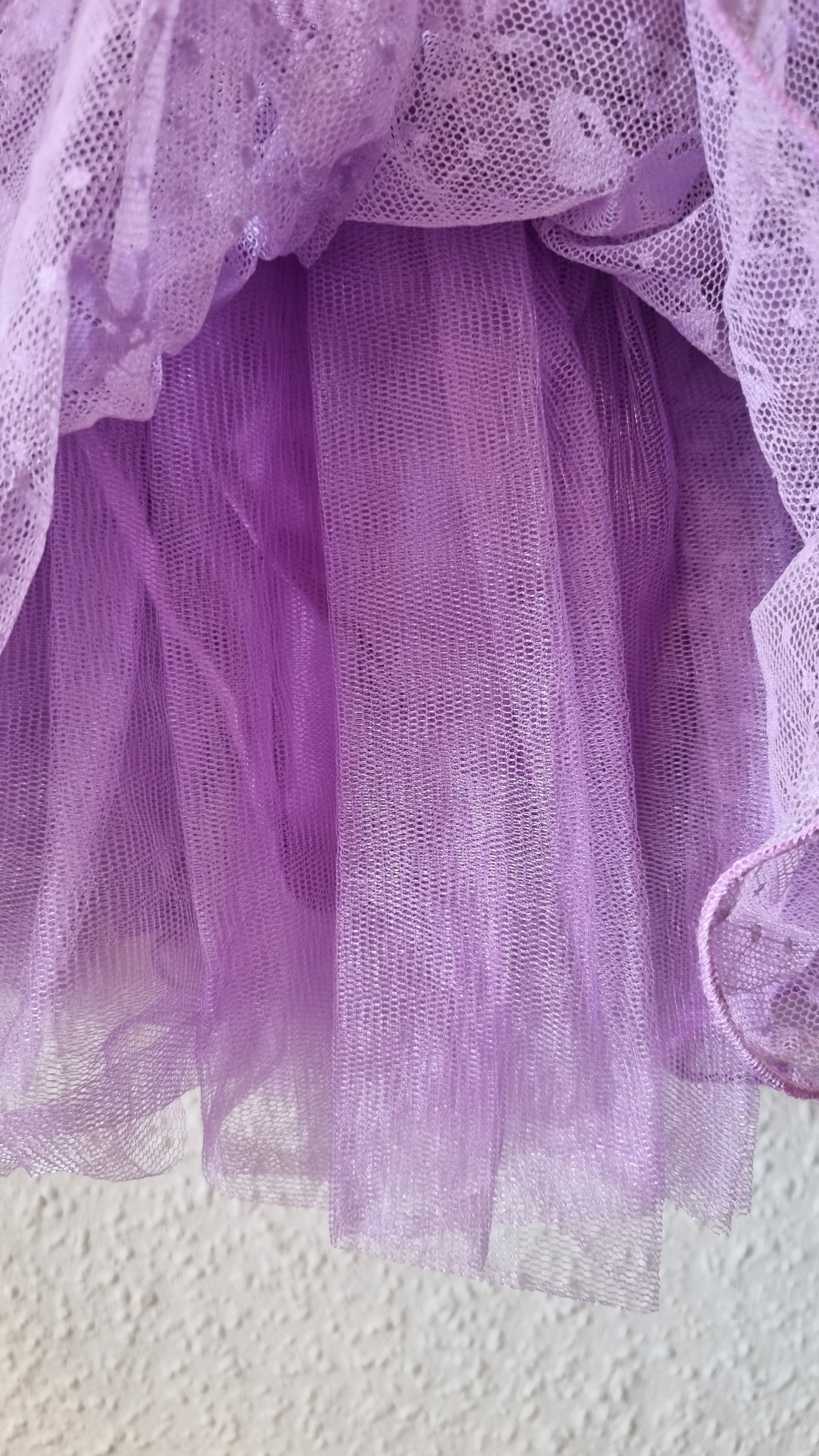 Lila Ballerina Kleid mit Schleifchen