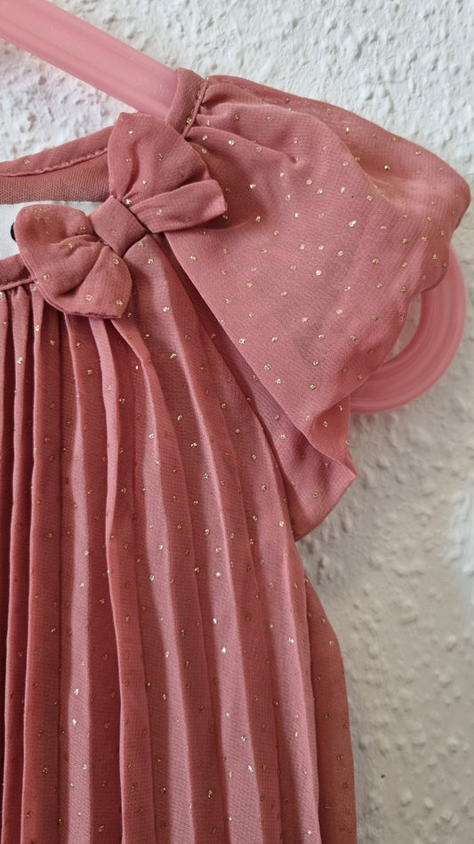 Elegantes Plissee Kleid 104