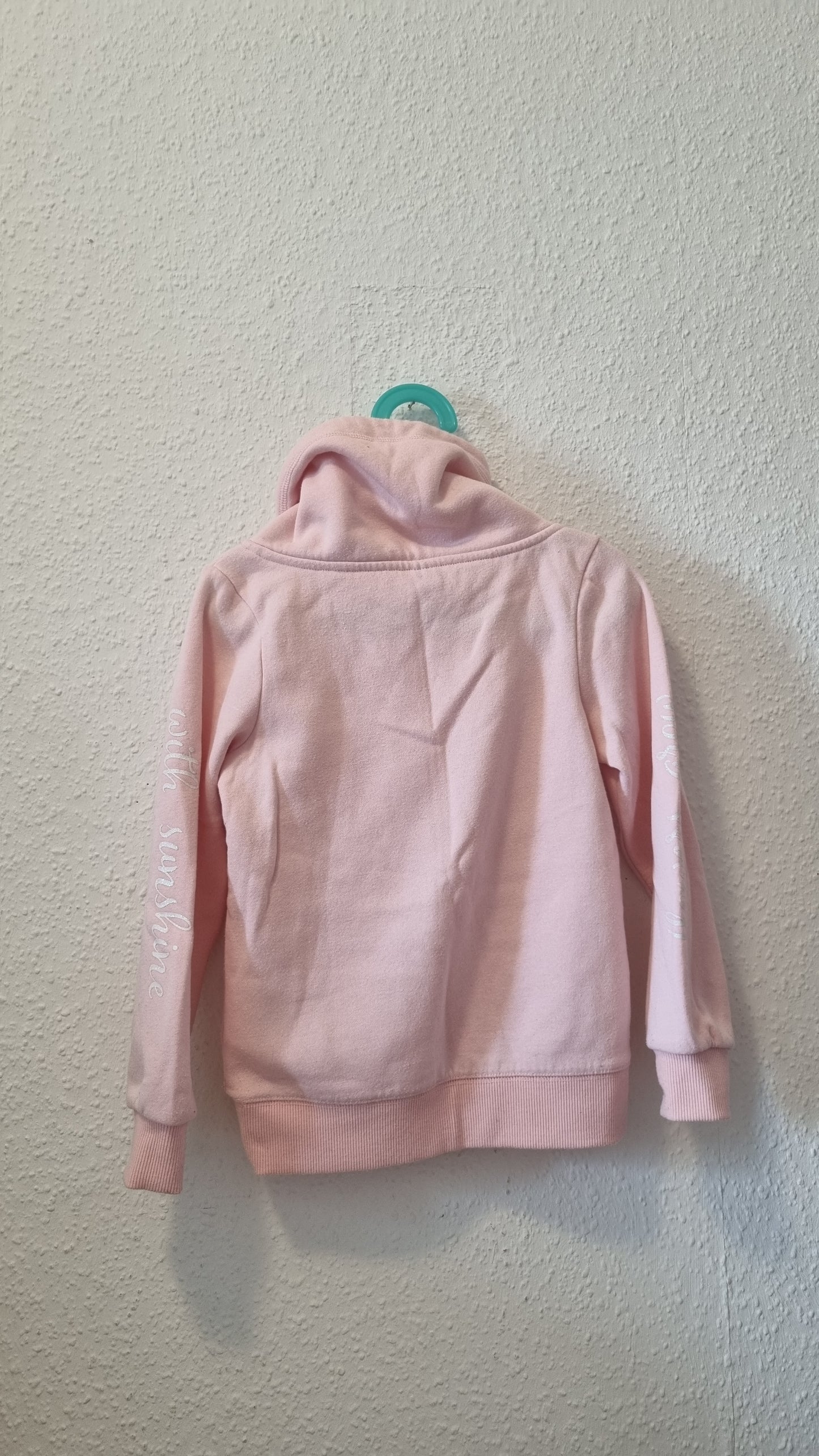 Hoodie mit Glitzer Motiven 122