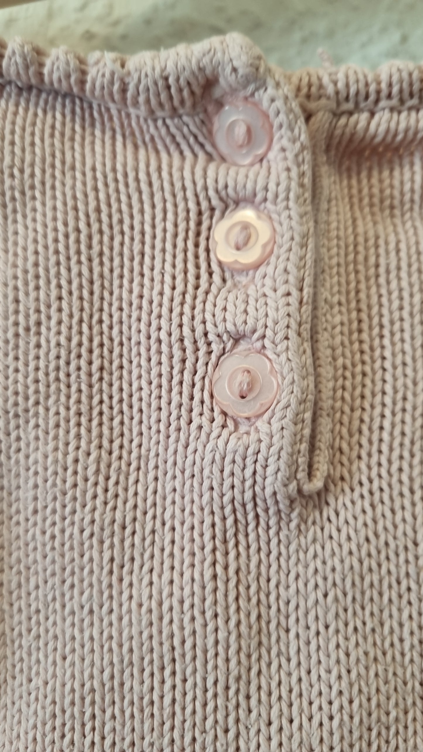 Häkelpulli in zart Rosa
