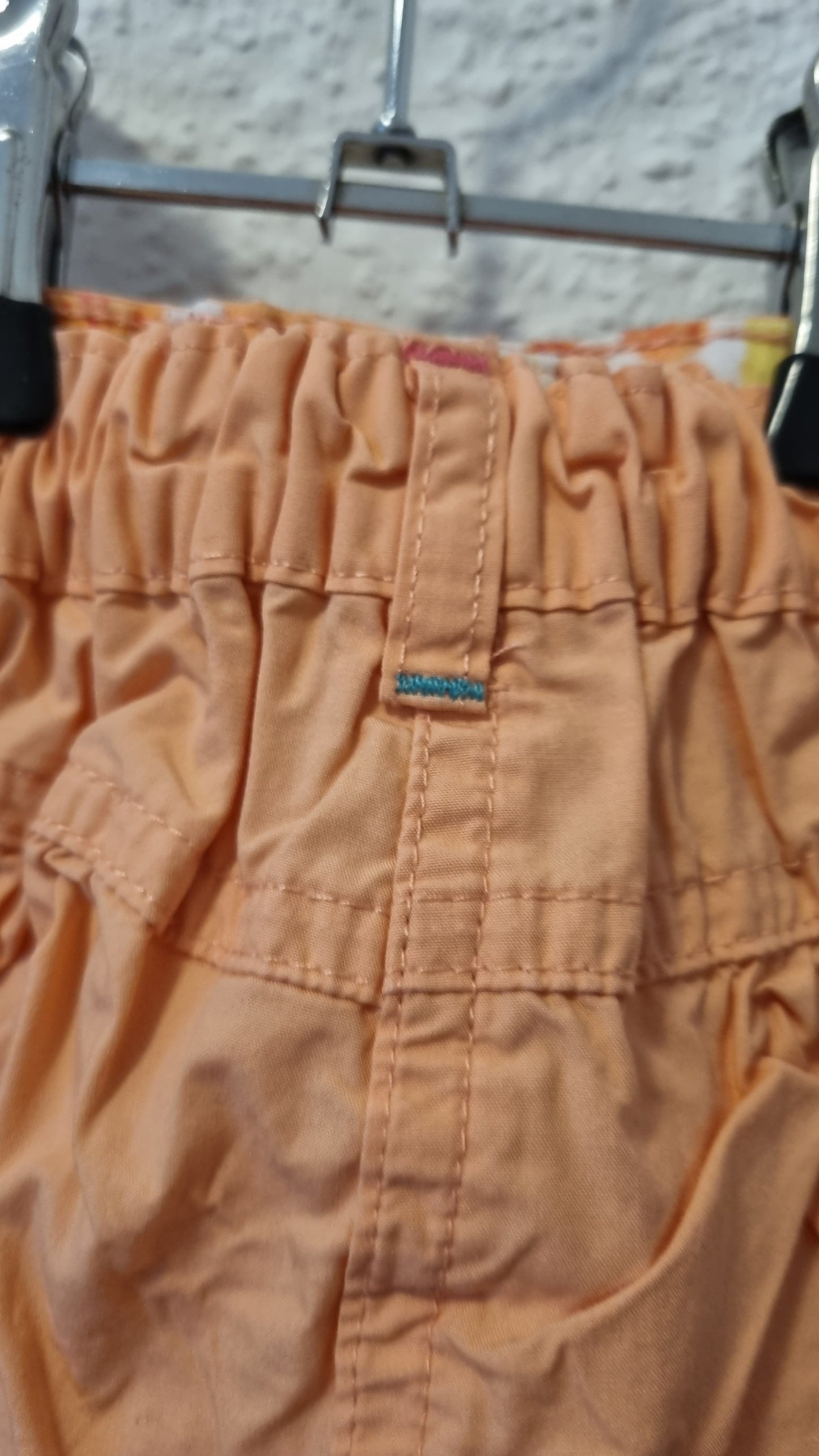 Short in Apricot 74