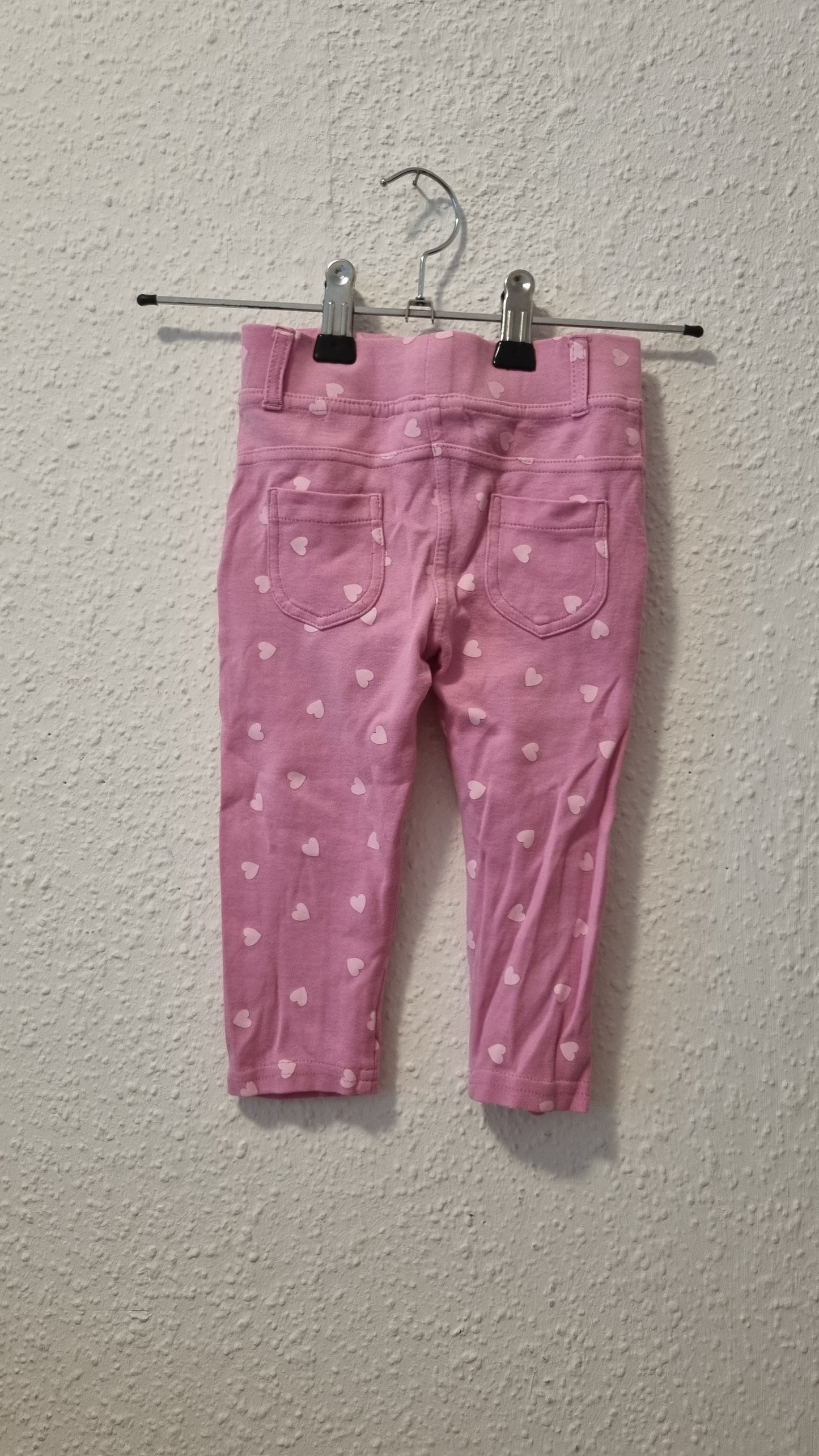 Stoffhose mit Herzen 80