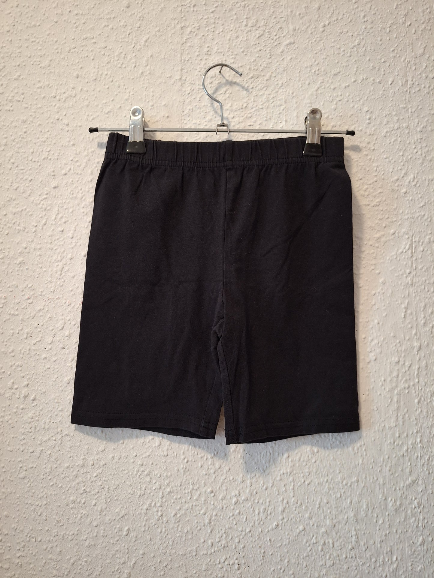 Schwarze Radlerhose kurz