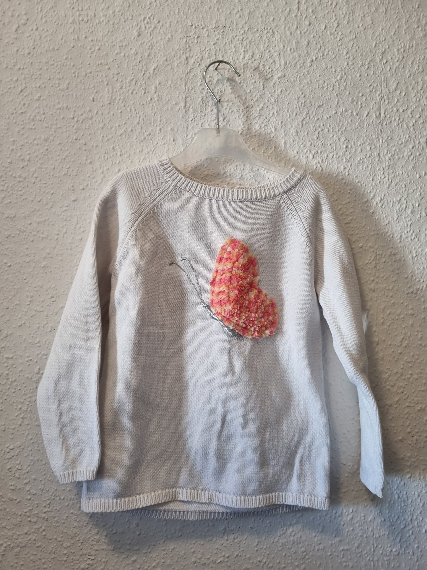 Strickpullover mit Schmetterling 116