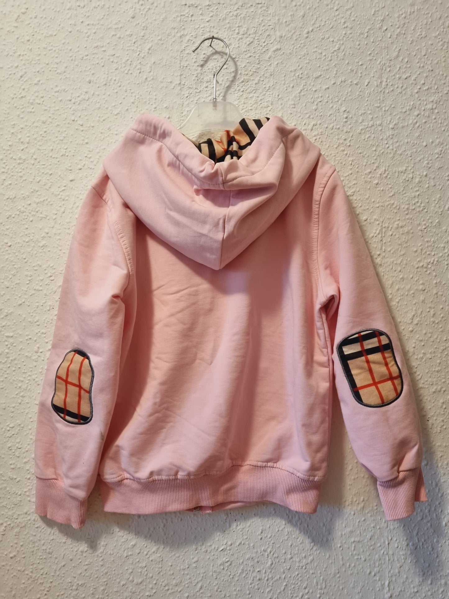 Trainingsanzug in Rosa 110/116