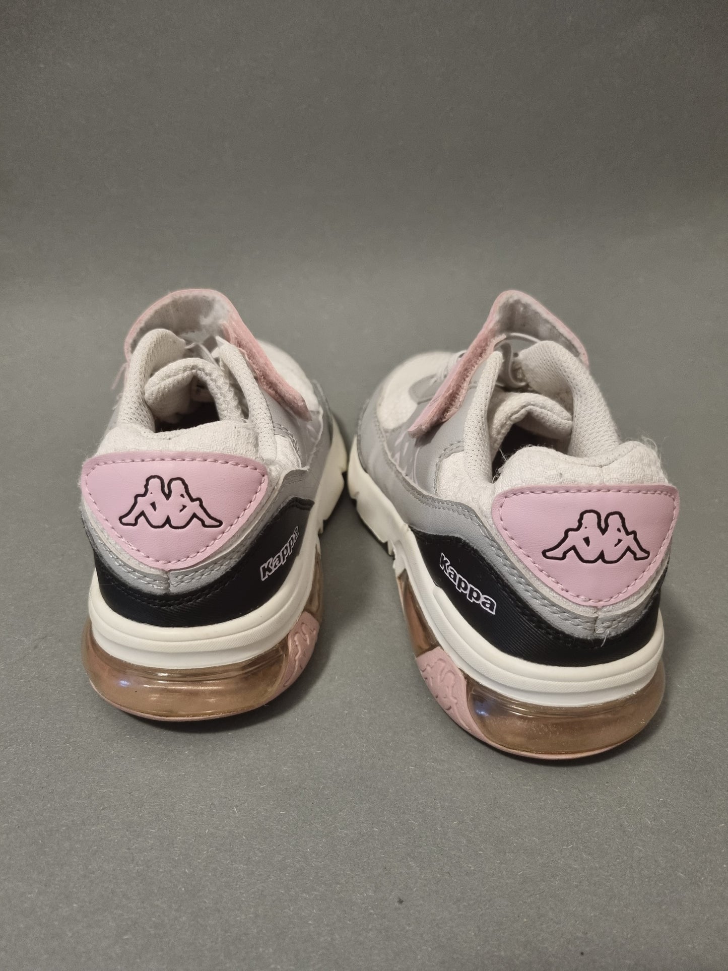 Trendiger Kinder Sneaker 33