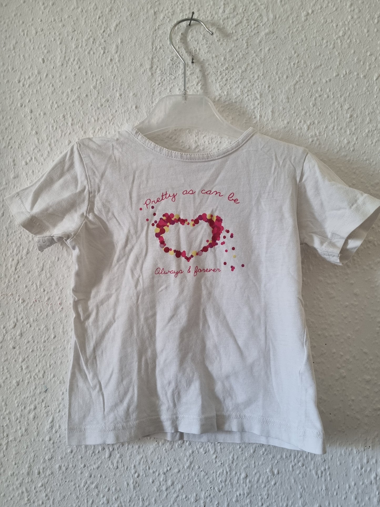 Weißes Shirt mit Punkte Herz 86/92