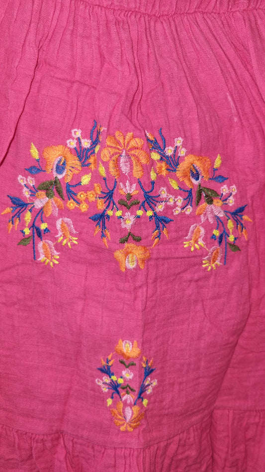 Besticktes Blumenkleid in Pink