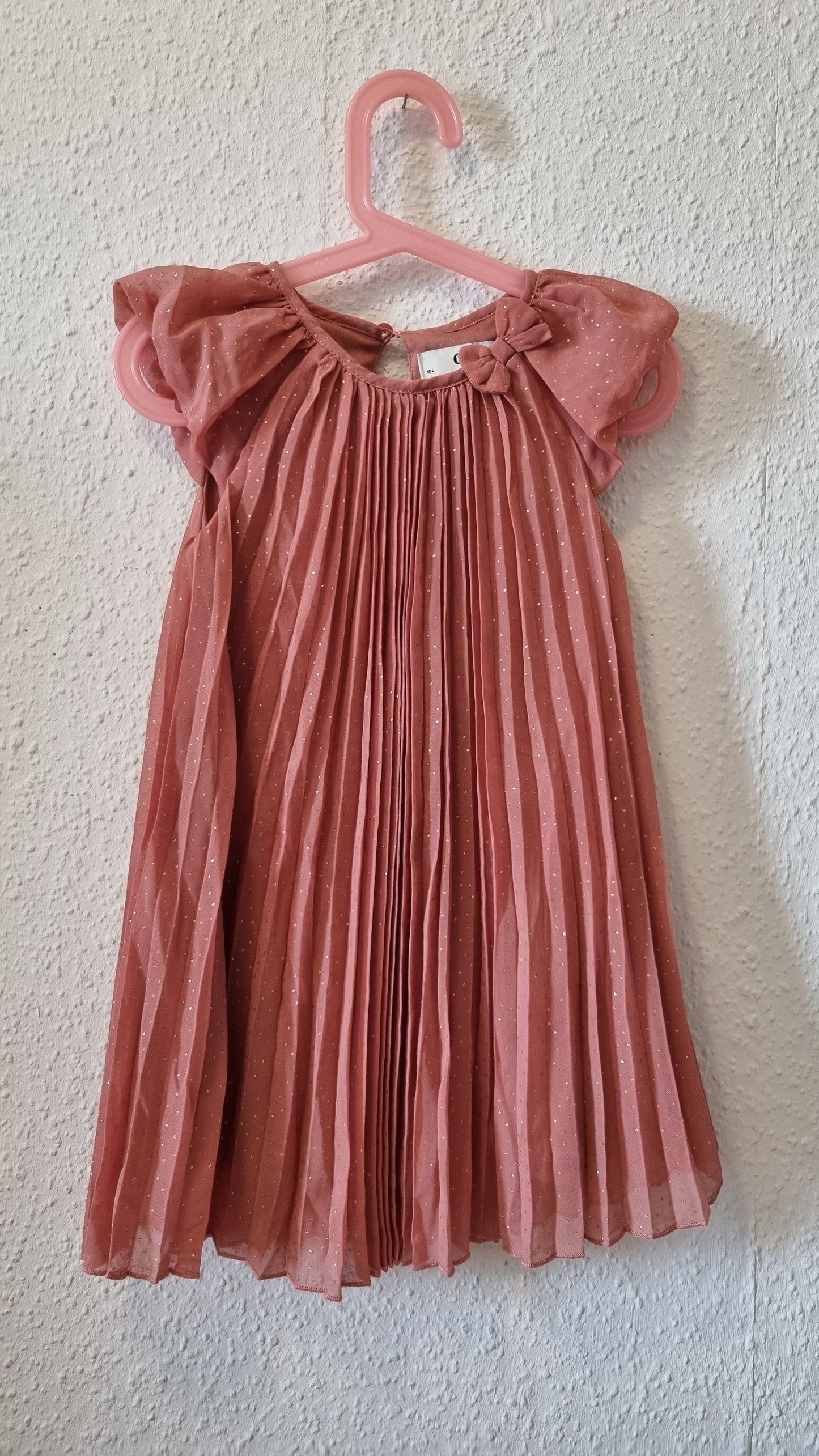 Elegantes Plissee Kleid