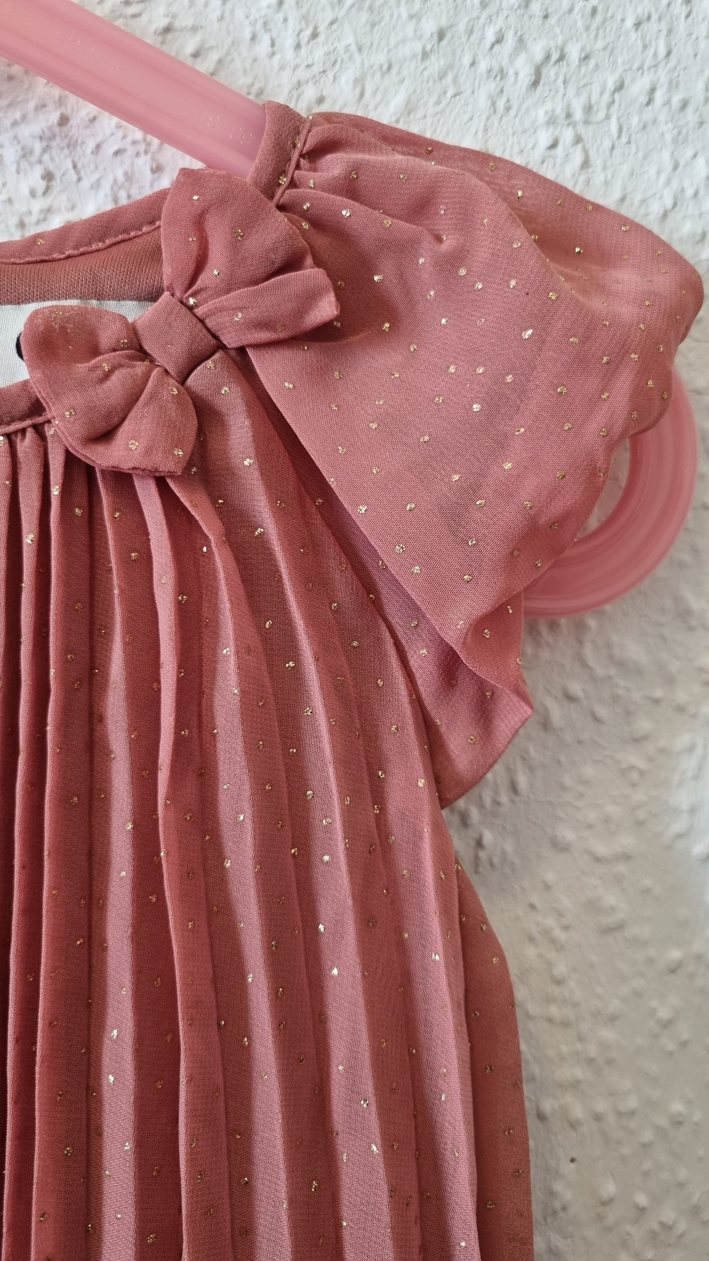 Elegantes Plissee Kleid