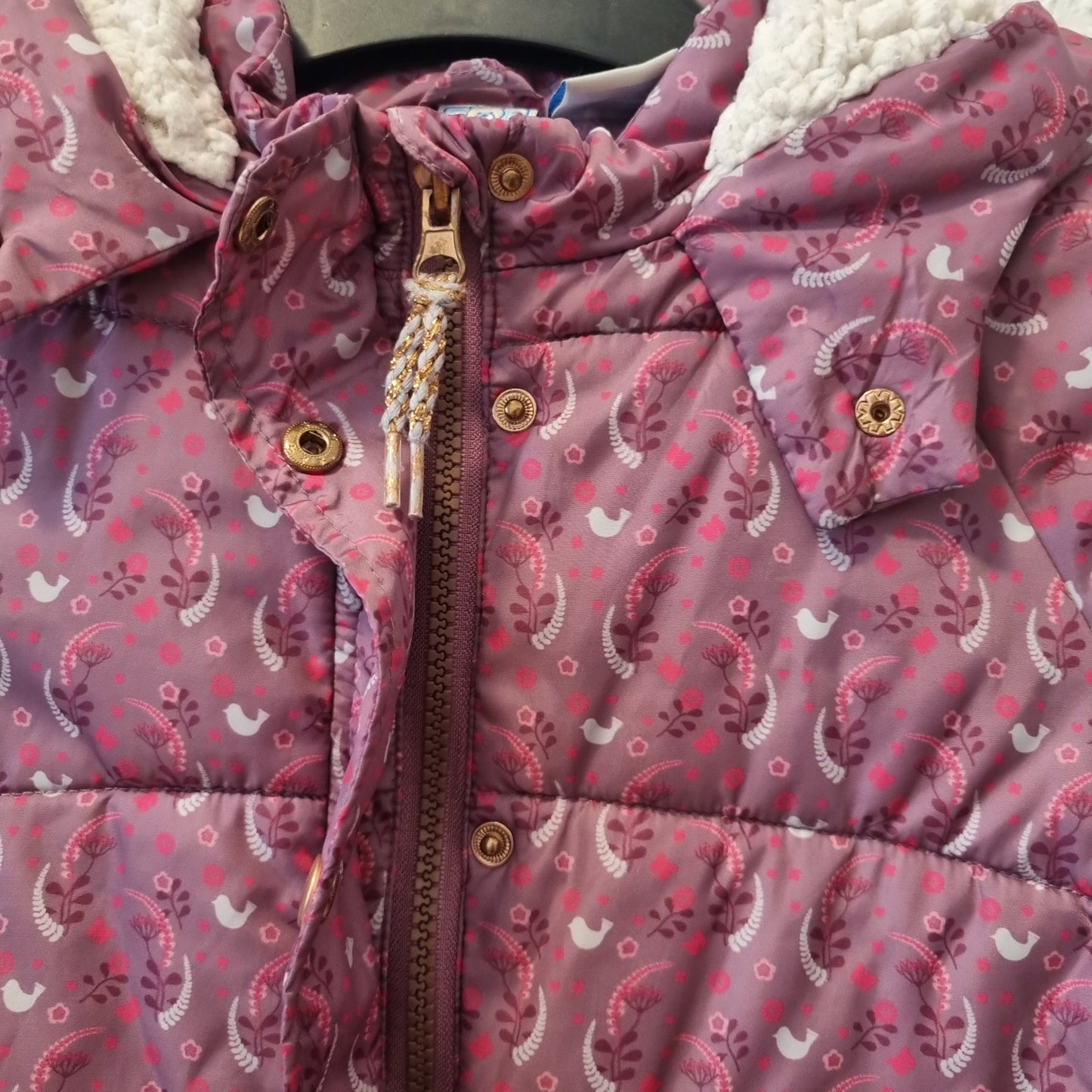 Winterjacke mit Floralem Muster