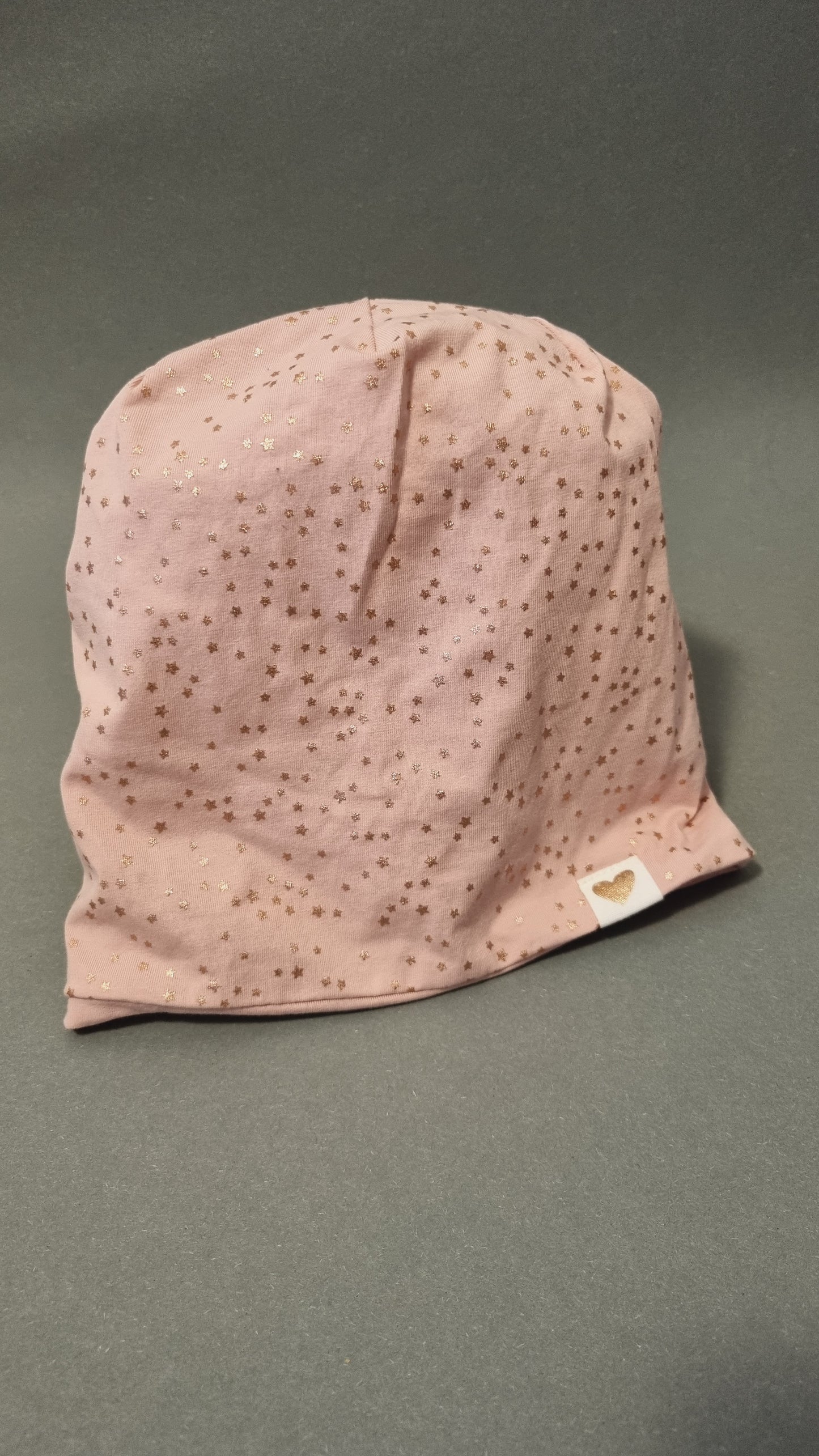Beanie mit Sternchen