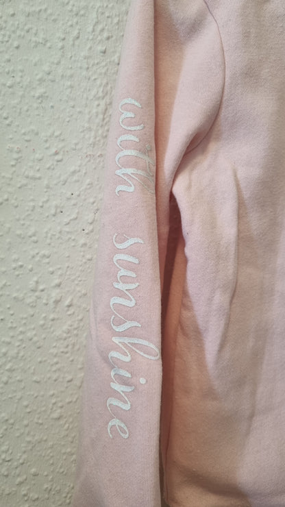 Hoodie mit Glitzer Motiven 122