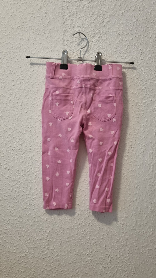 Stoffhose mit Herzen
