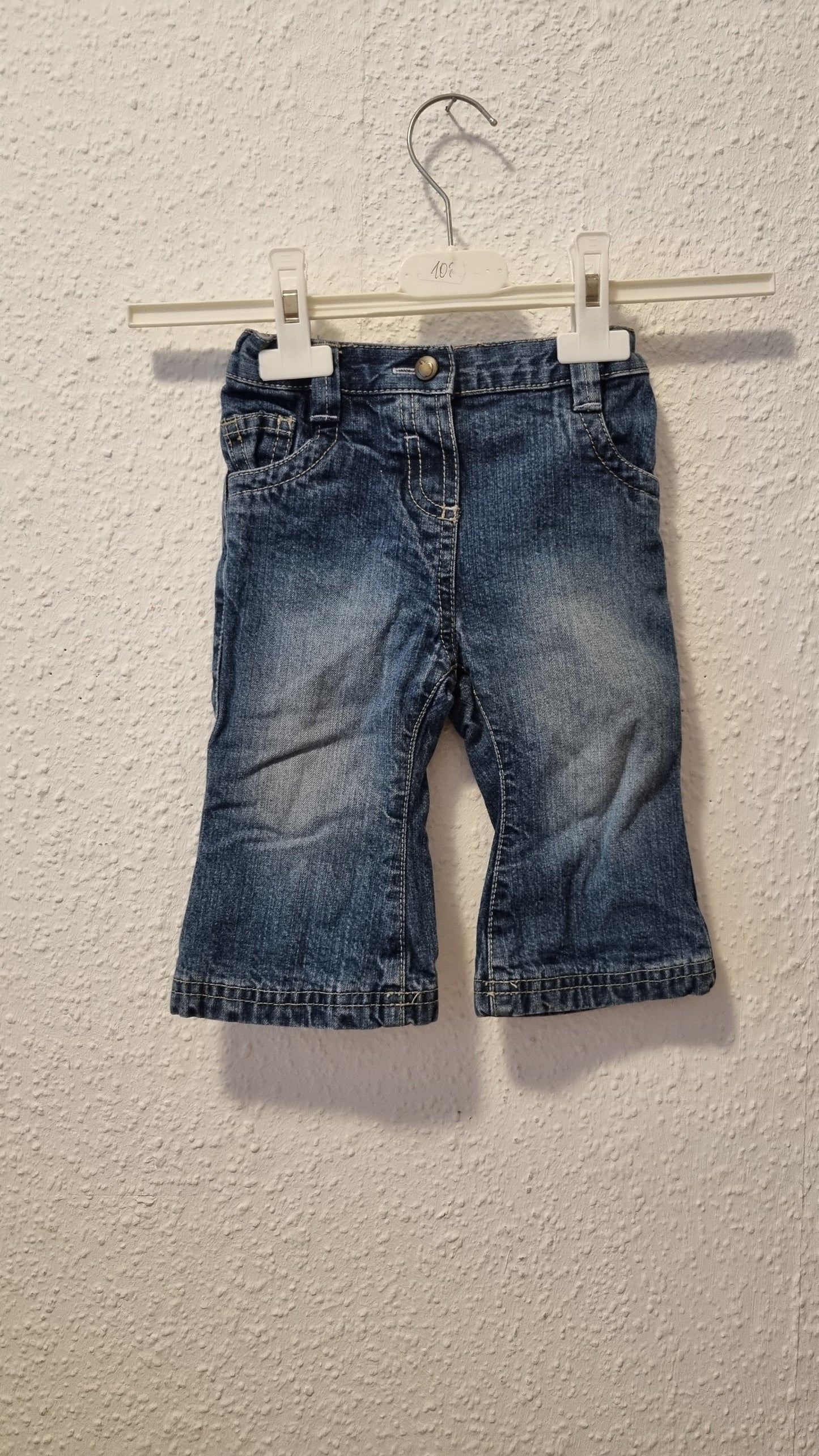 Jeanshose mit Schlag 68