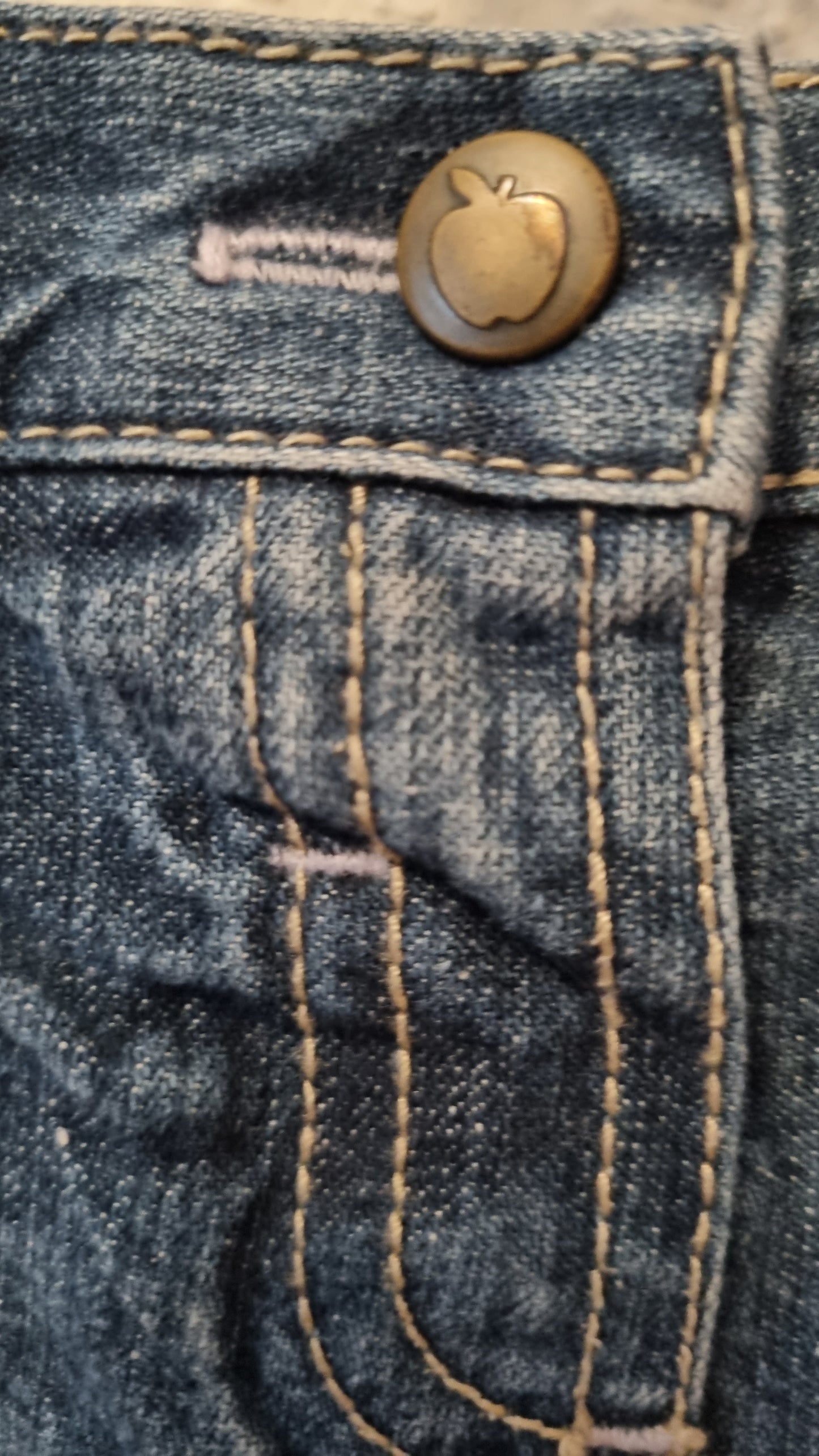 Jeanshose mit Schlag 68