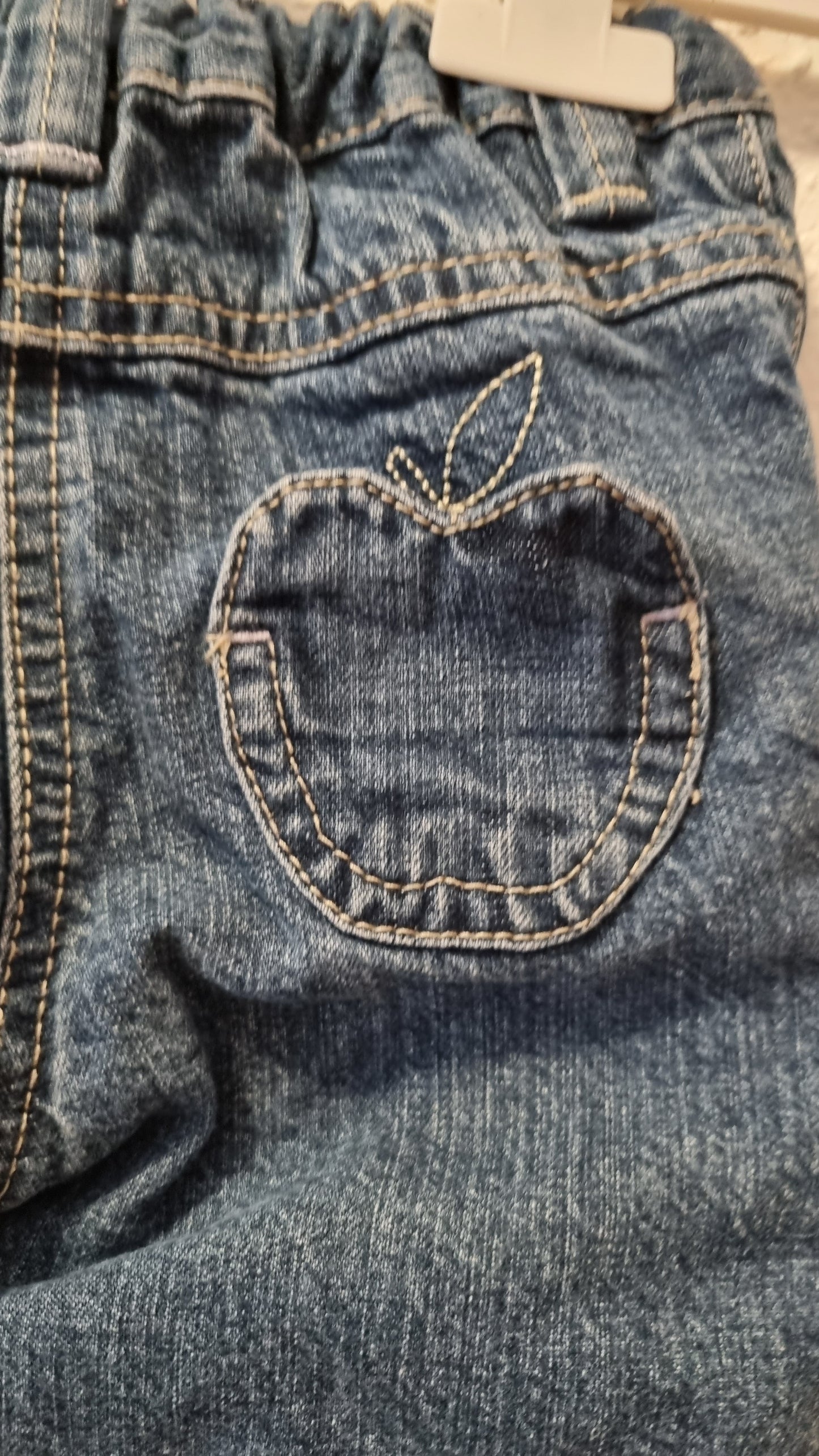 Jeanshose mit Schlag 68