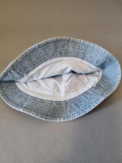 Jeanshut für den Sommer