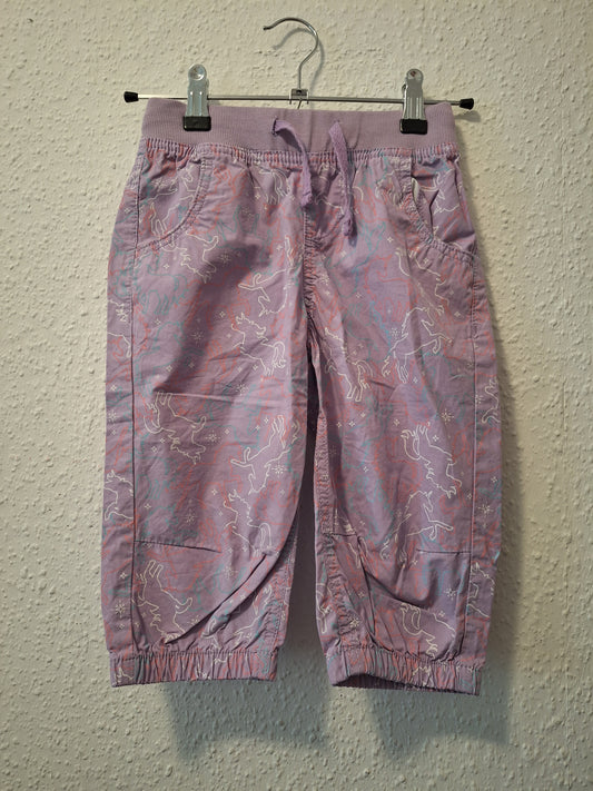 Sommerhose lila mit 3/4 Bein 122