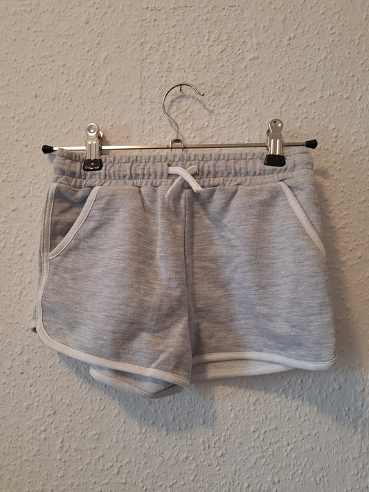Short in Hellgrau