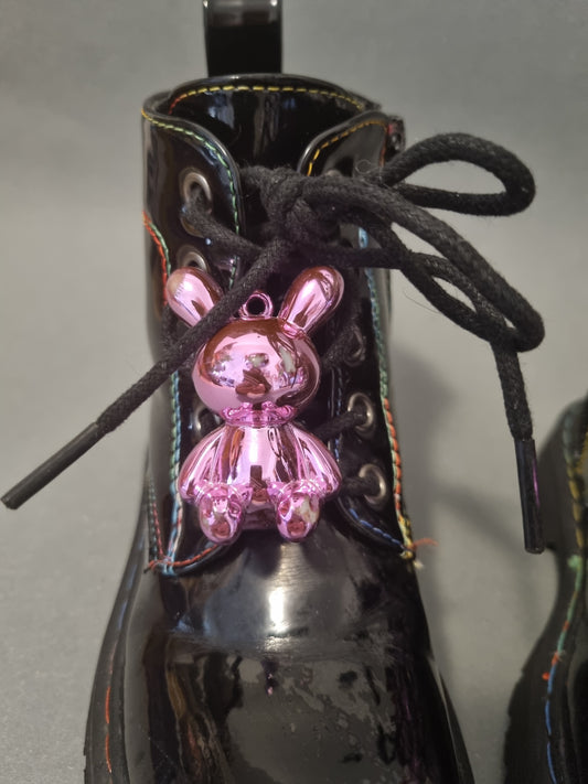 Schwarze gefütterte Stiefel