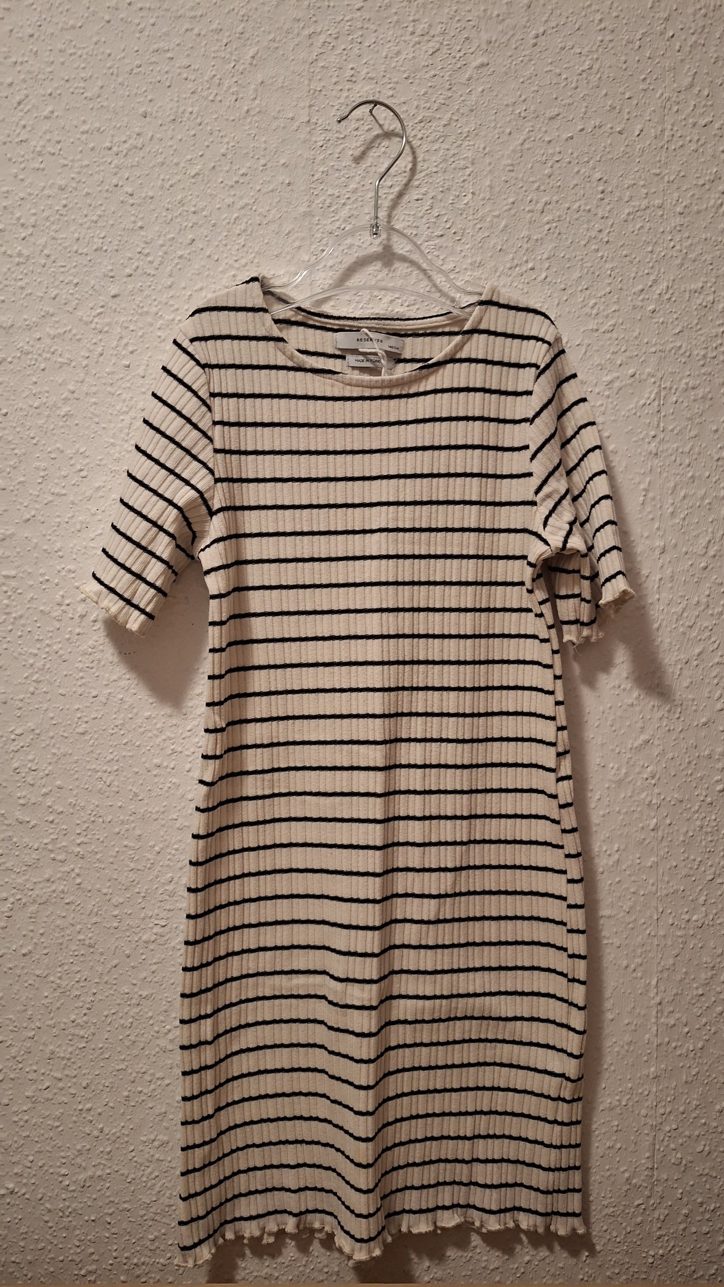 Strickkleid in Ripp-Optik 140