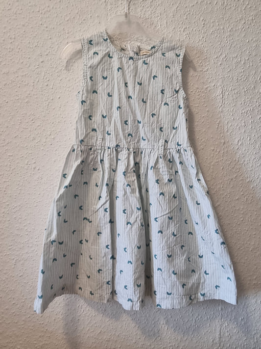 Gestreiftes Kleid mit Schmetterlingen 116
