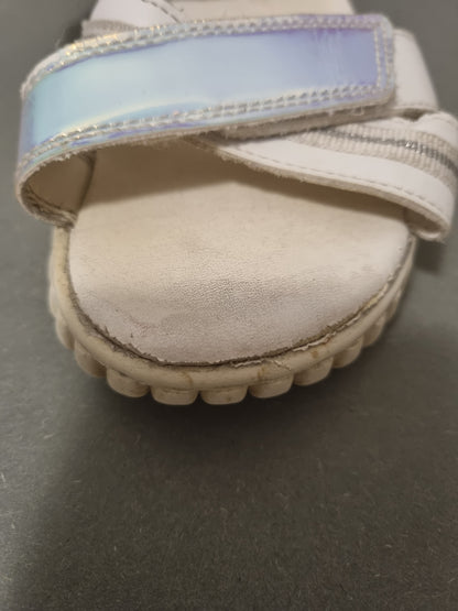 Sandalen in Weiß