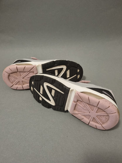 Trendiger Kinder Sneaker