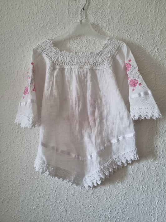 Blusenshirt in Weiß mit Spitze 110/116