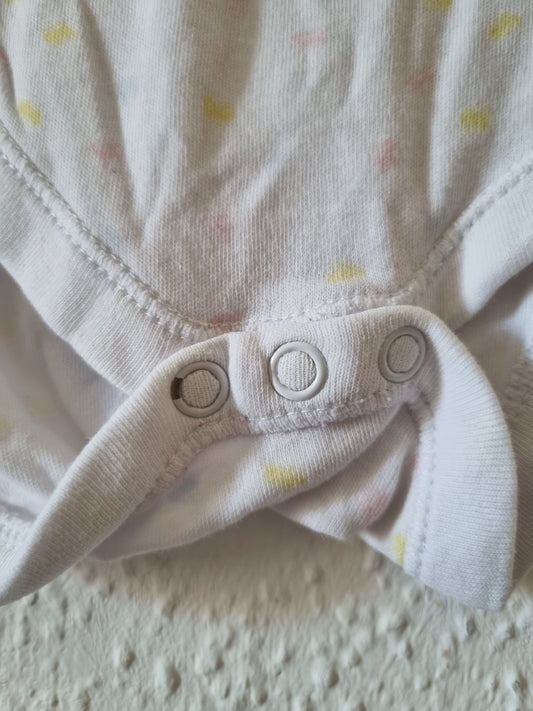 Kurzarmbody weiß mit bunten Punkten 98