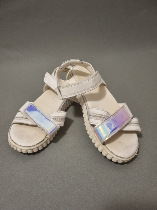 Sandalen in Weiß