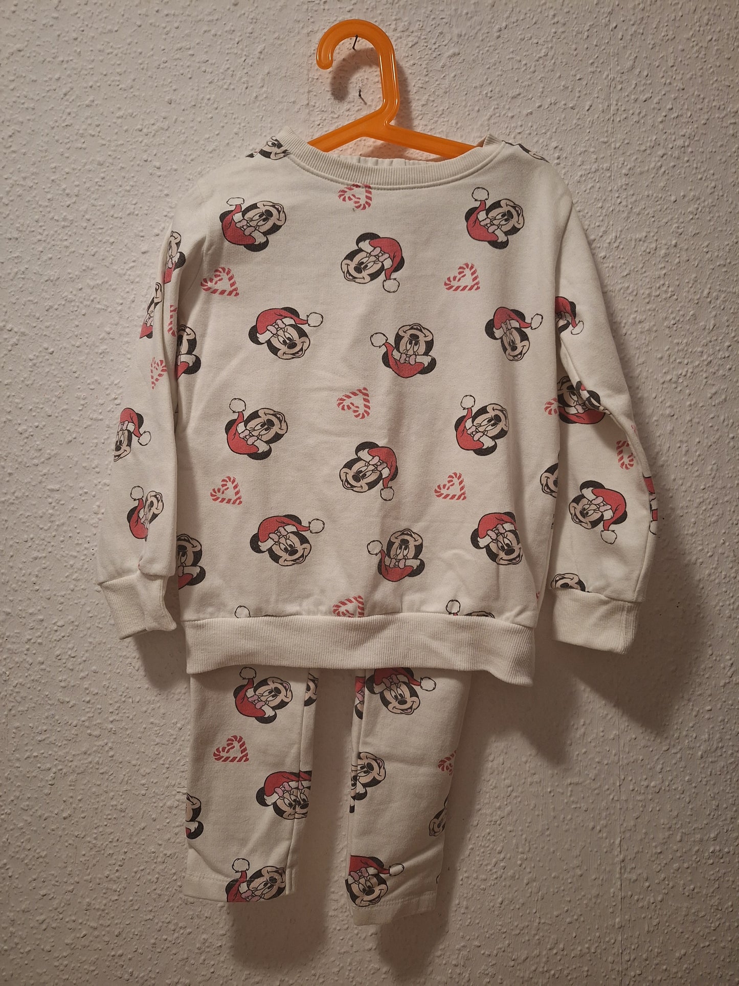 Minnie Mouse Schlafanzug von C&A Disney in Größe 122