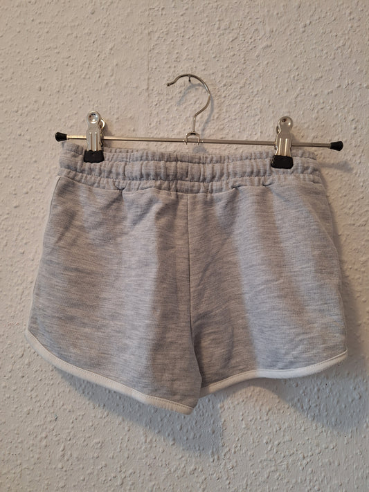 Short in Hellgrau