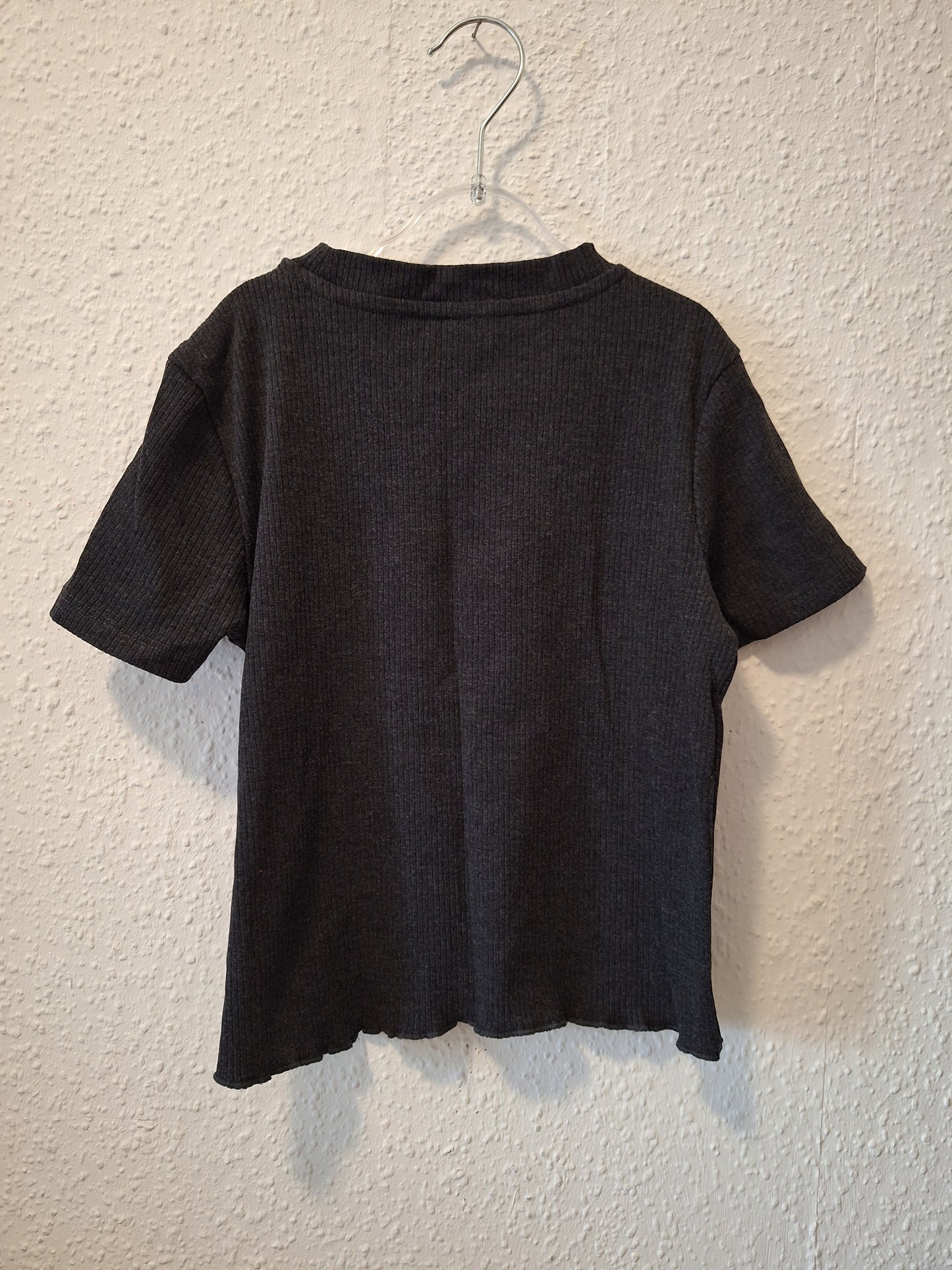 Enges Ripp-Shirt in Scchwarz