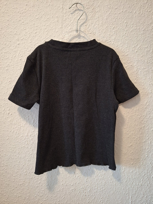 Enges Ripp-Shirt in Scchwarz