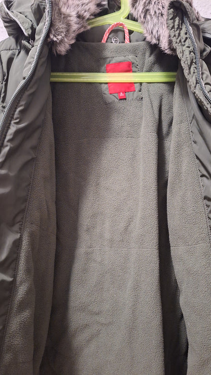 Hellblaue Winterjacke mit Kaputze