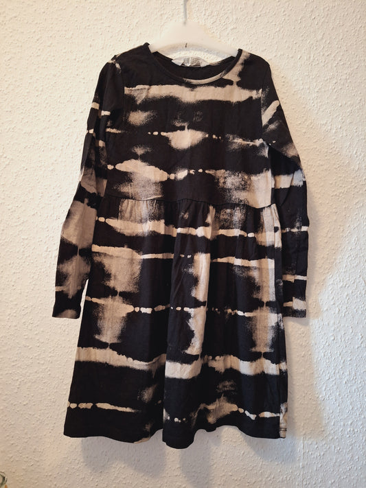 Langarmkleid Black and White