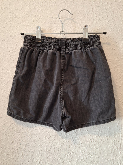 Schwarze Stoff-Short von H&M in Größe 122