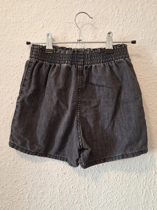 Schwarze Stoff-Short von H&M in Größe 122