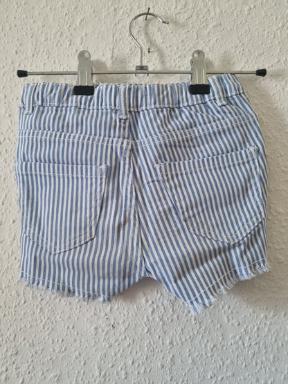 Jeansshort blau-weiß gestreift 122