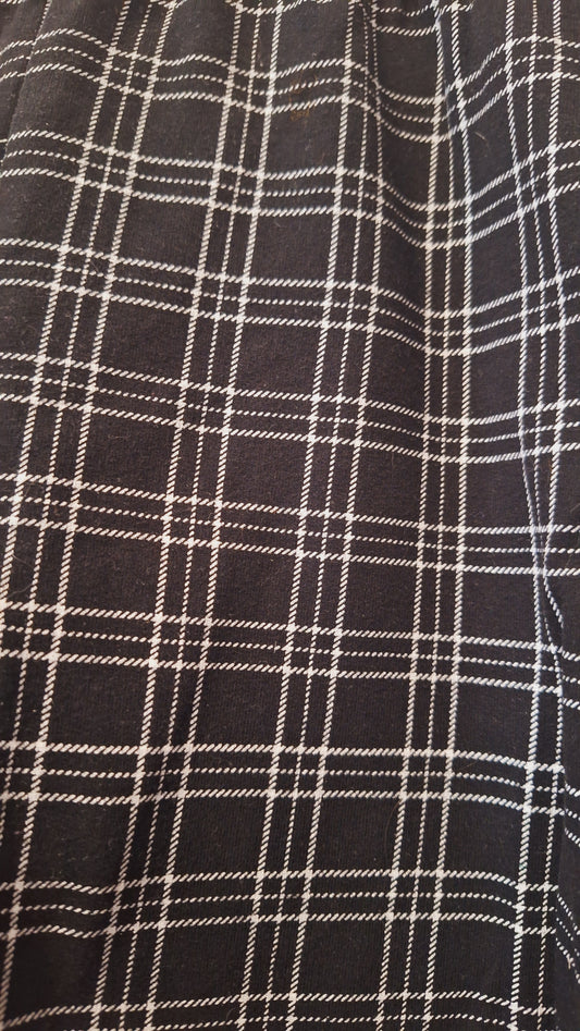 Schwarz-Weiß karierte Stoffhose 146/152