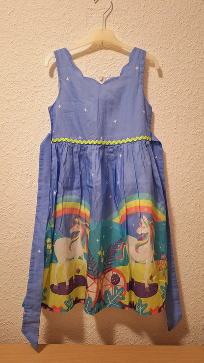 Sommerliches blaues Einhornkleid