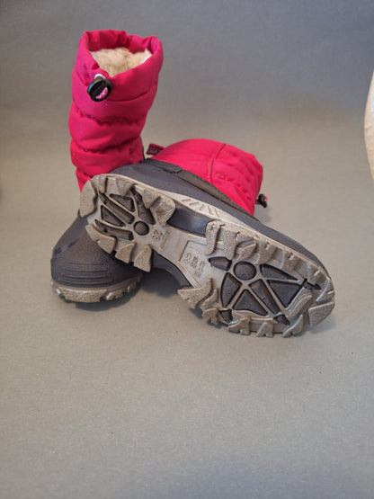 Snow Boots gefüttert