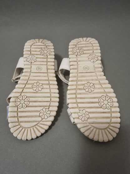 Sandalen in Weiß