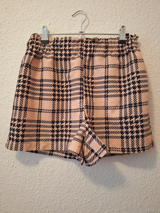 Short Hellbraun-Schwarz 140